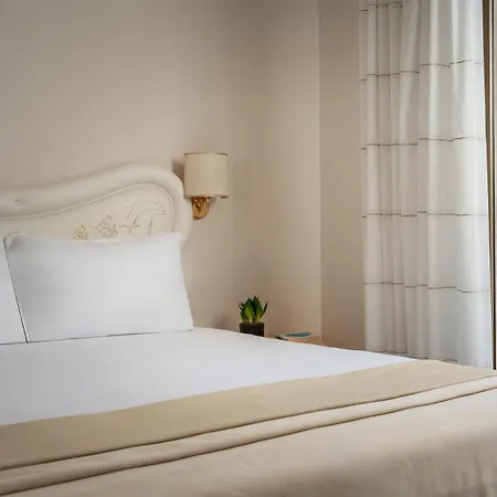 Hotel Falco 3*