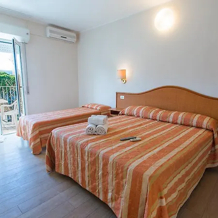 Hotel Falco 3*